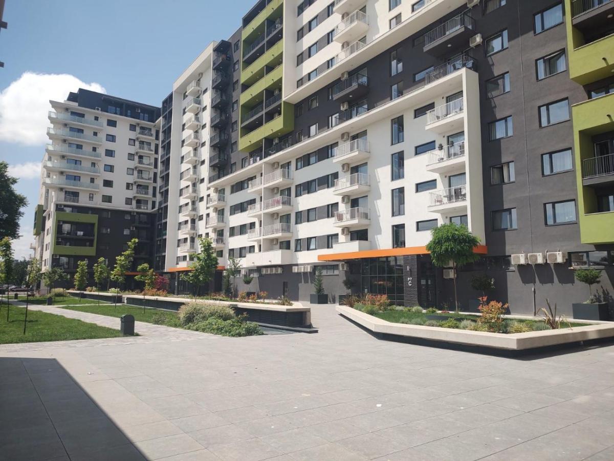 Апартаменты Silvia Resident Орадя Экстерьер фото